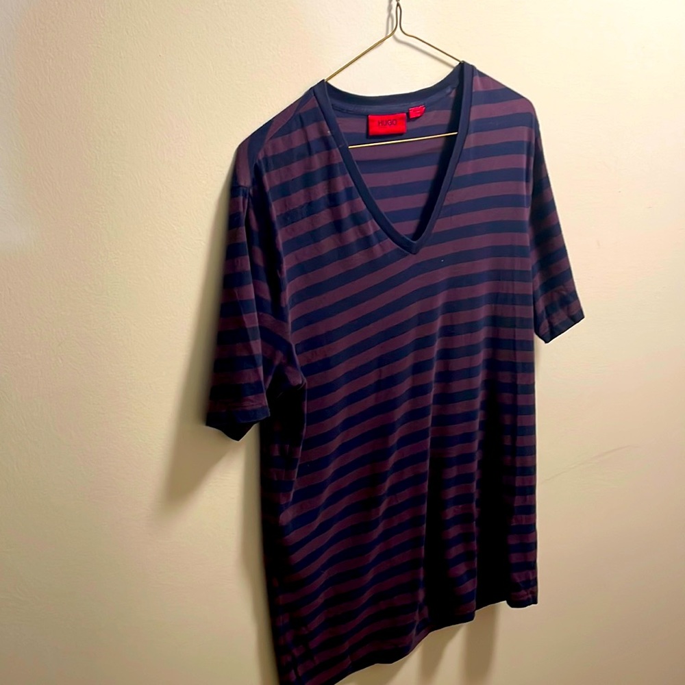 2010 style v neck very soft